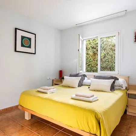 Terrazas - * Es Canutells